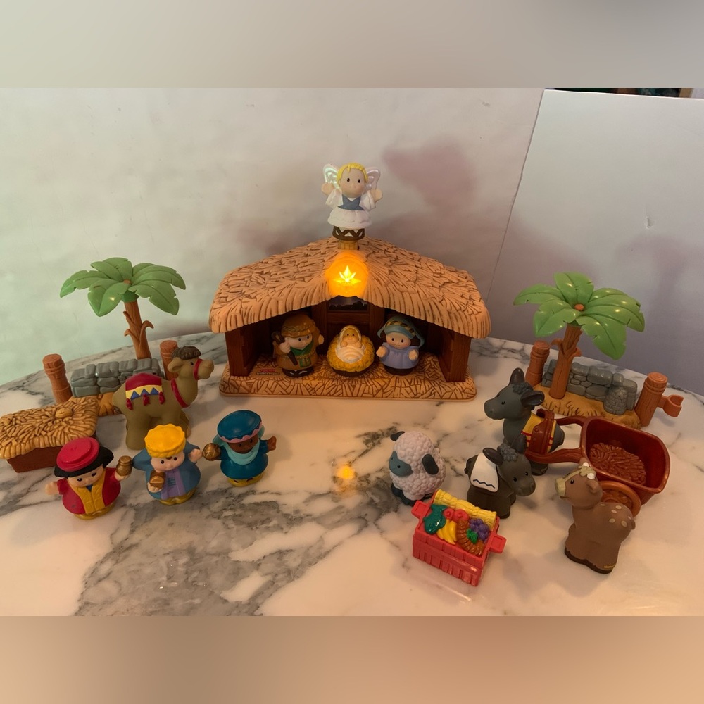 Vintage 2002 Fisher-Price Little People Deluxe Christmas Story Nativity Set